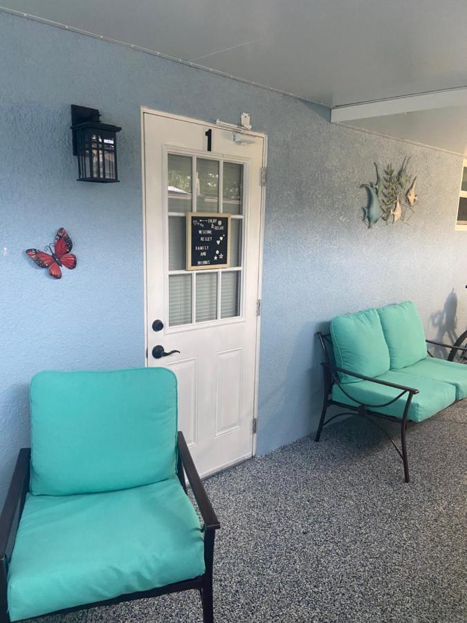 Lovely Unit With Independent Entrance Apt # 1